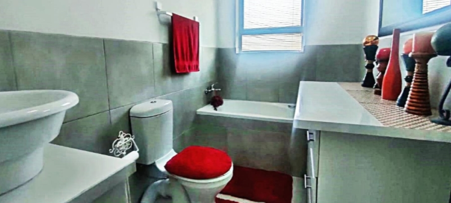 3 Bedroom Property for Sale in Fountains Estate Eastern Cape